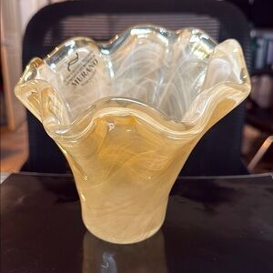 Murano Cream Accent Vase with Elegant Ruffled Design
